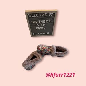 BOBS TOO COZY - POOCH PARADE SLIPPERS BY SKETCHERS SZ 10